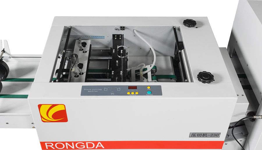 Буклетмейкер Rongda RD-220 с модулем фронтальной подрезки RD-230