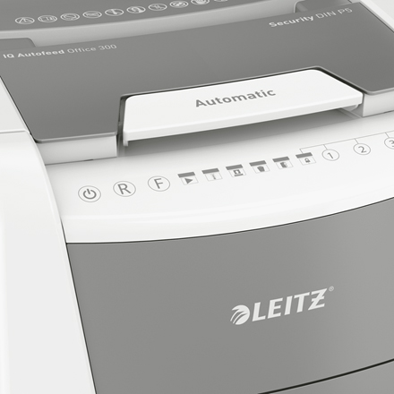 Шредер (уничтожитель) Leitz IQ Autofeed Office 300 P5 (2х15 мм)