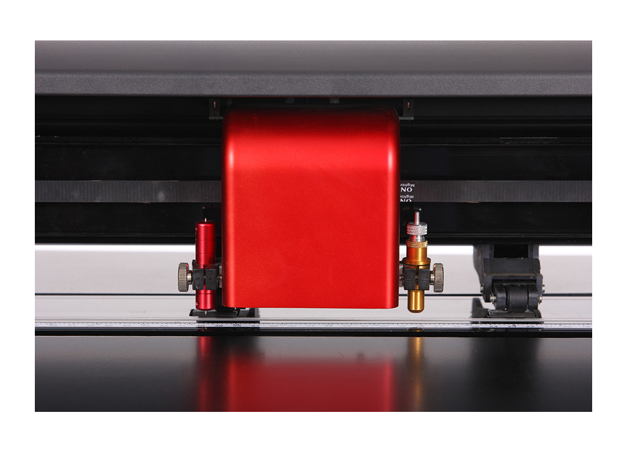 Режущий плоттер MasterCutter D48 со стендом и корзиной + ПО Signmaster