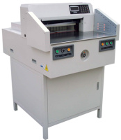 Резак для бумаги BW-520 V